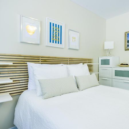 Hollywood Cottages Wasaga Beach Bagian luar foto