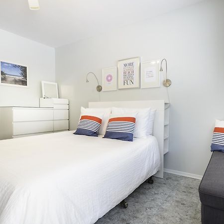 Hollywood Cottages Wasaga Beach Bagian luar foto