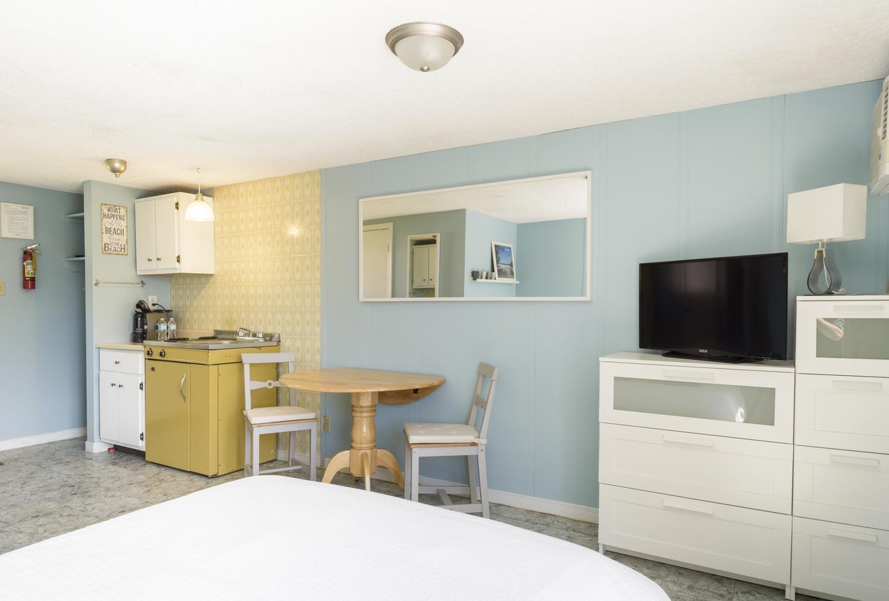 Hollywood Cottages Wasaga Beach Bagian luar foto