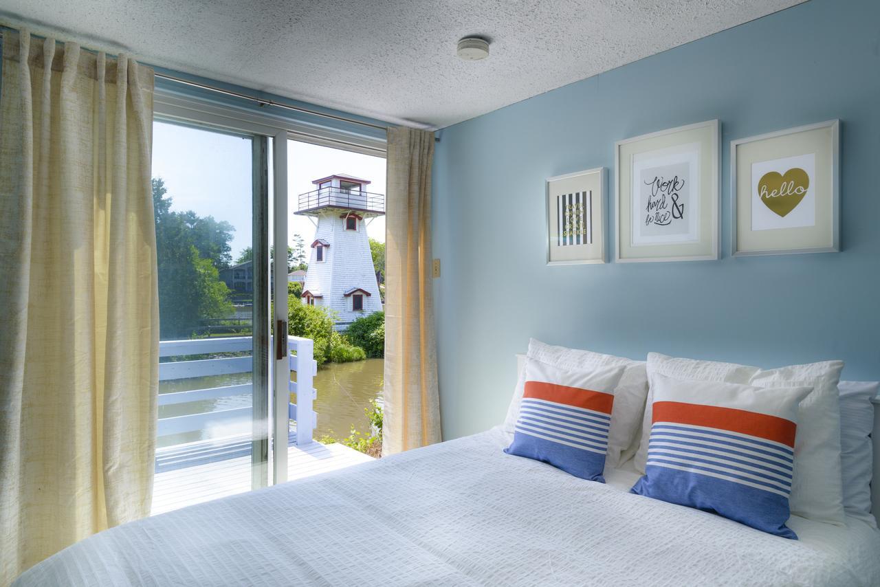 Hollywood Cottages Wasaga Beach Bagian luar foto