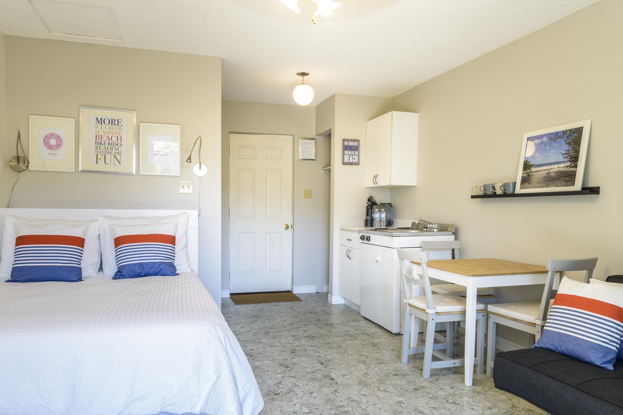 Hollywood Cottages Wasaga Beach Bagian luar foto