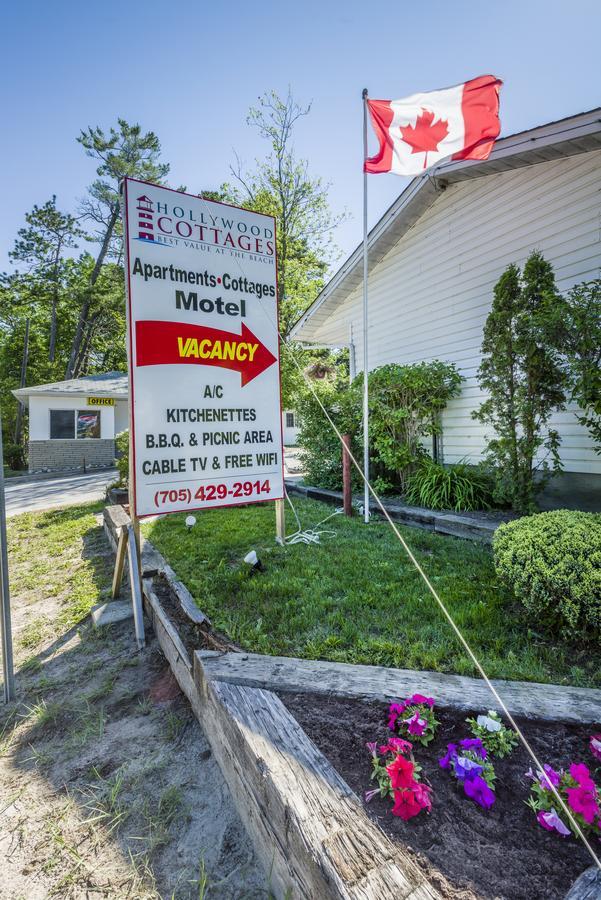 Hollywood Cottages Wasaga Beach Bagian luar foto