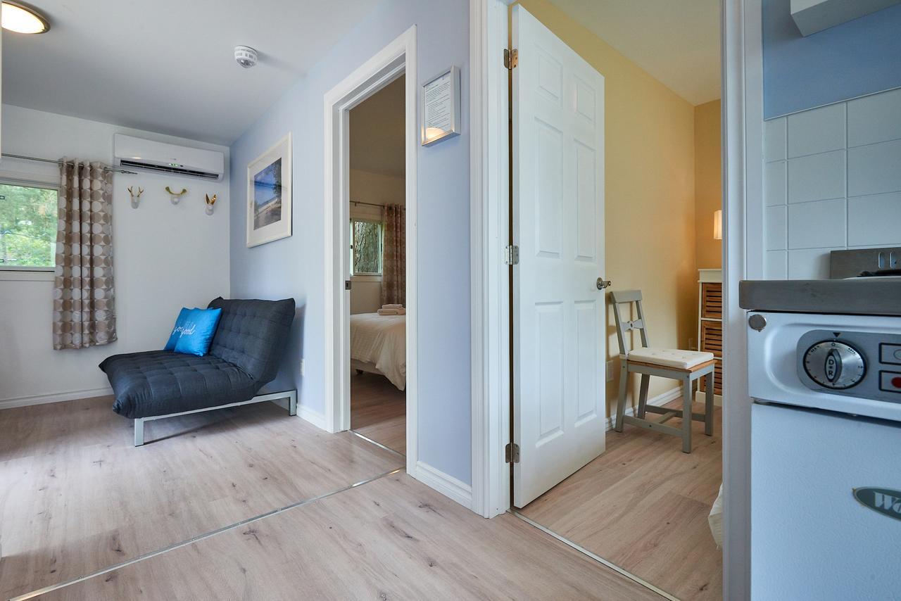Hollywood Cottages Wasaga Beach Bagian luar foto