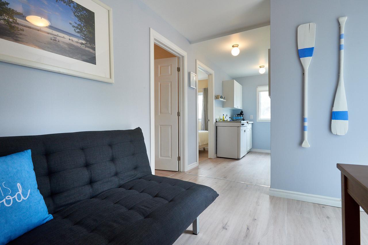 Hollywood Cottages Wasaga Beach Bagian luar foto
