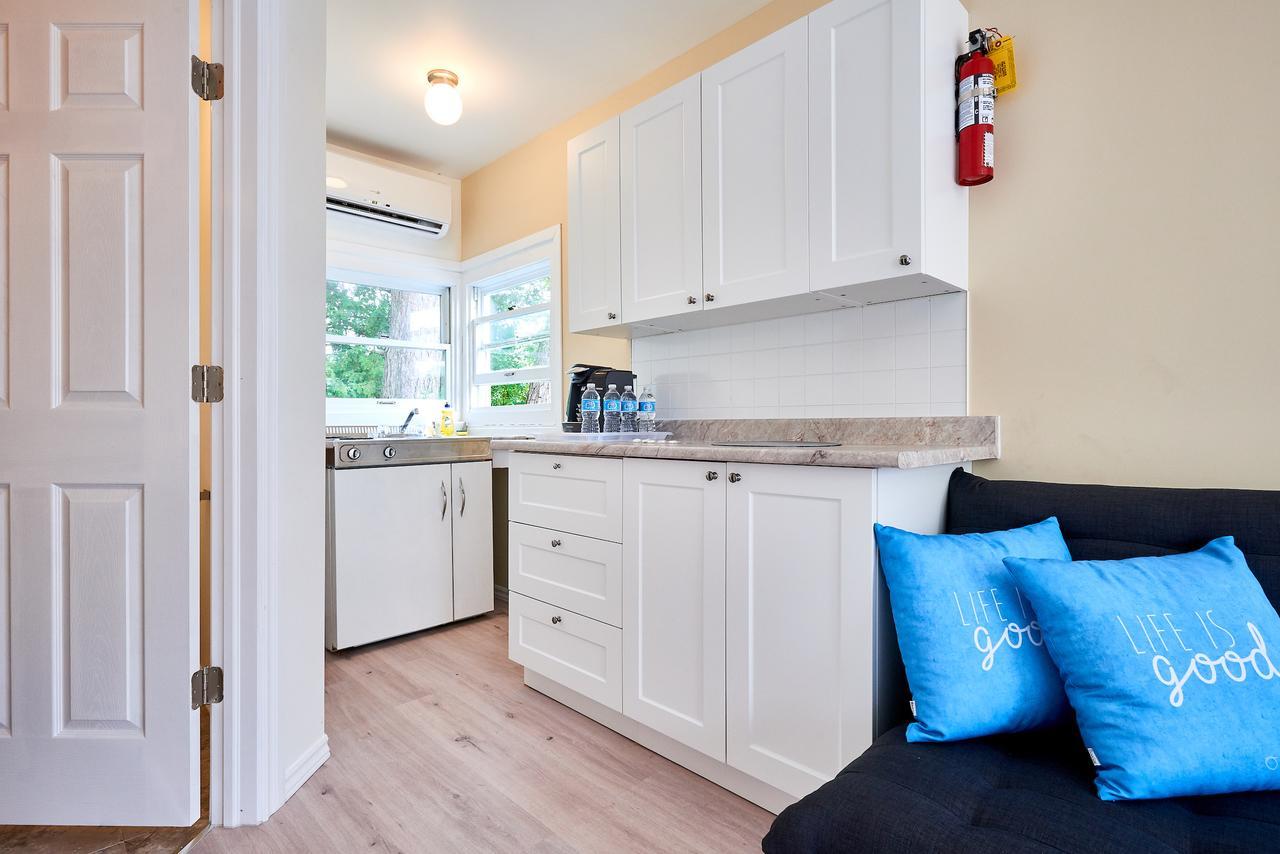 Hollywood Cottages Wasaga Beach Bagian luar foto