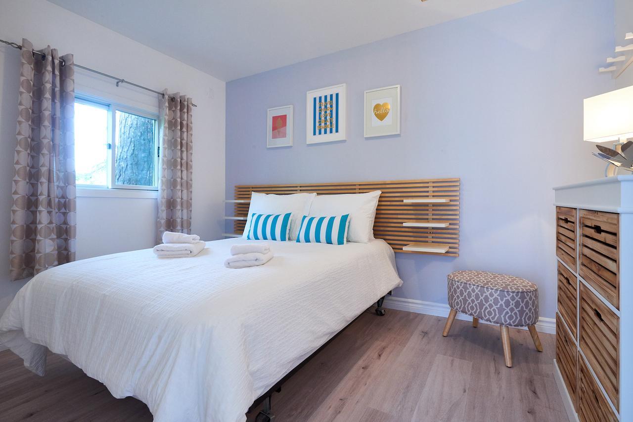 Hollywood Cottages Wasaga Beach Bagian luar foto